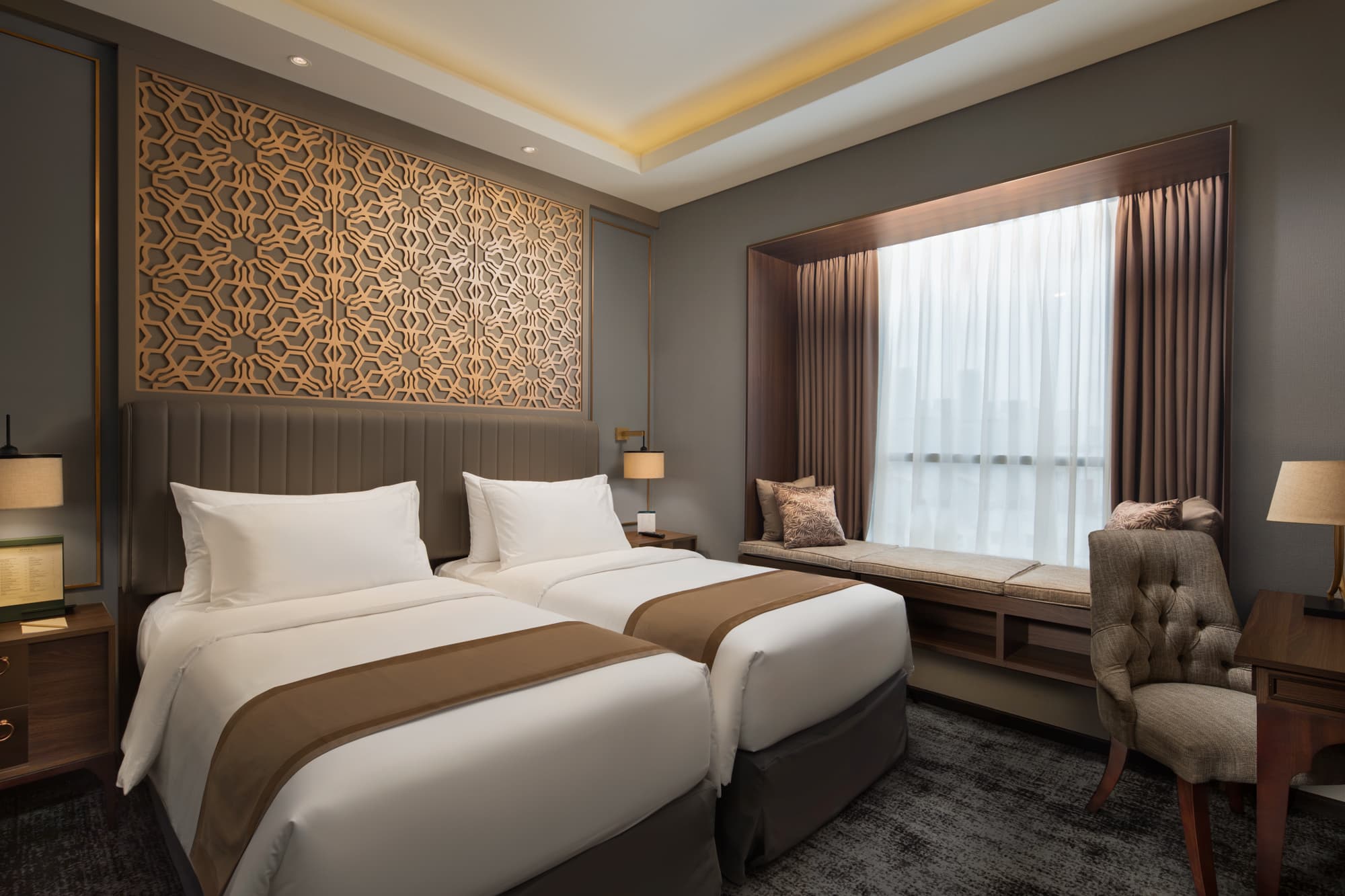Deluxe Room with twin beds