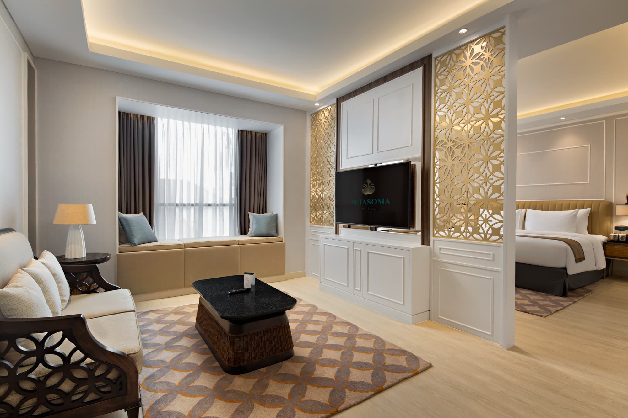 Sutasoma Suite living room corner